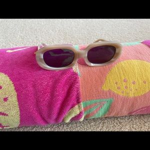 The bikini Vision Crap eyewear